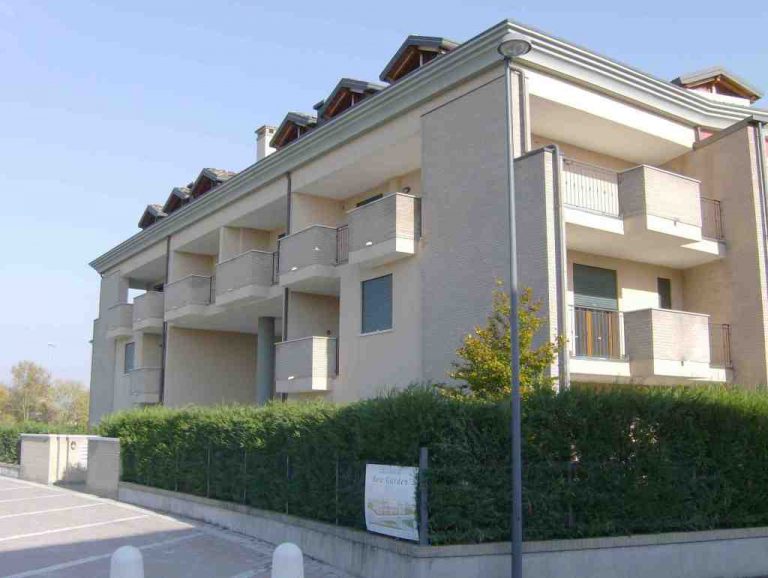 Costruzioni e ristrutturazioni: nuovo Complesso condominiale S. Anna di Piove di Sacco (PD) vista dalla piazzetta